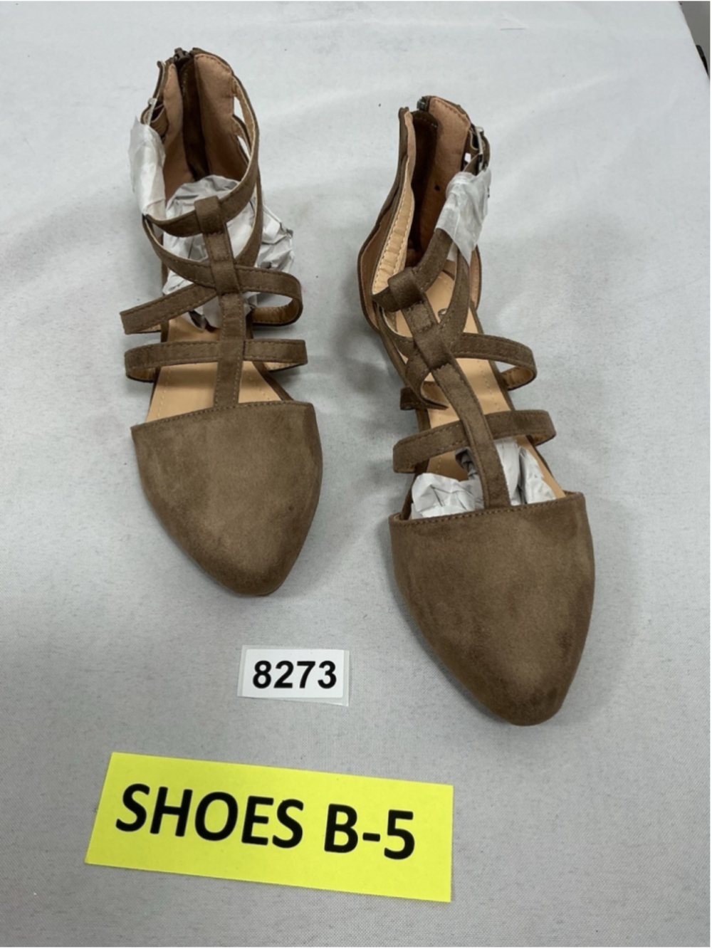 Womans New Betani Abela Dressy Strappy Ballet Flats Size 6.5 Taupe Back Zip